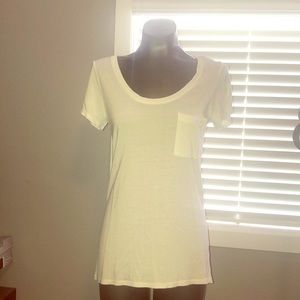 White t-shirt size small